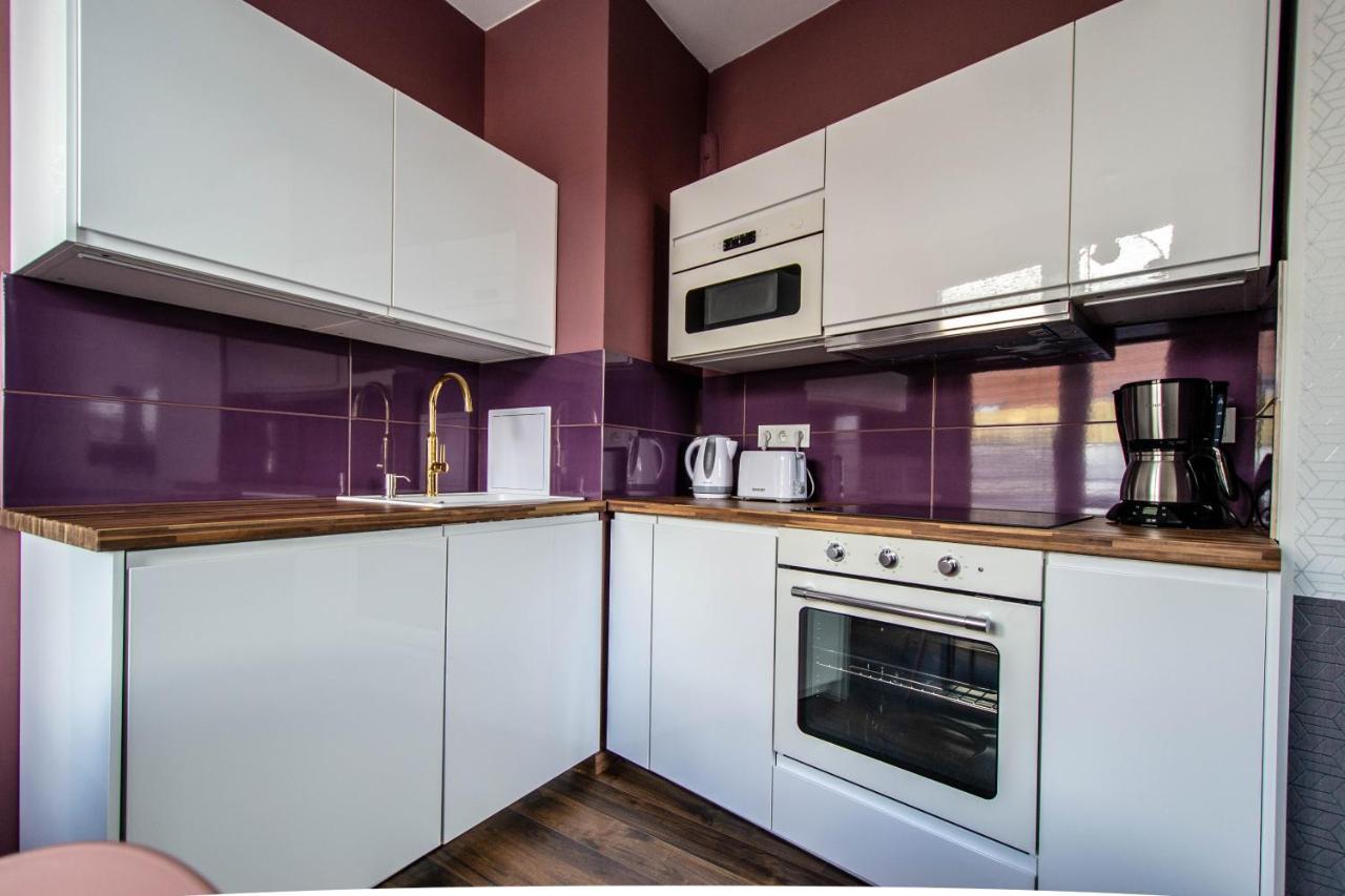 Colorful Day In Prague Design Apartments エクステリア 写真