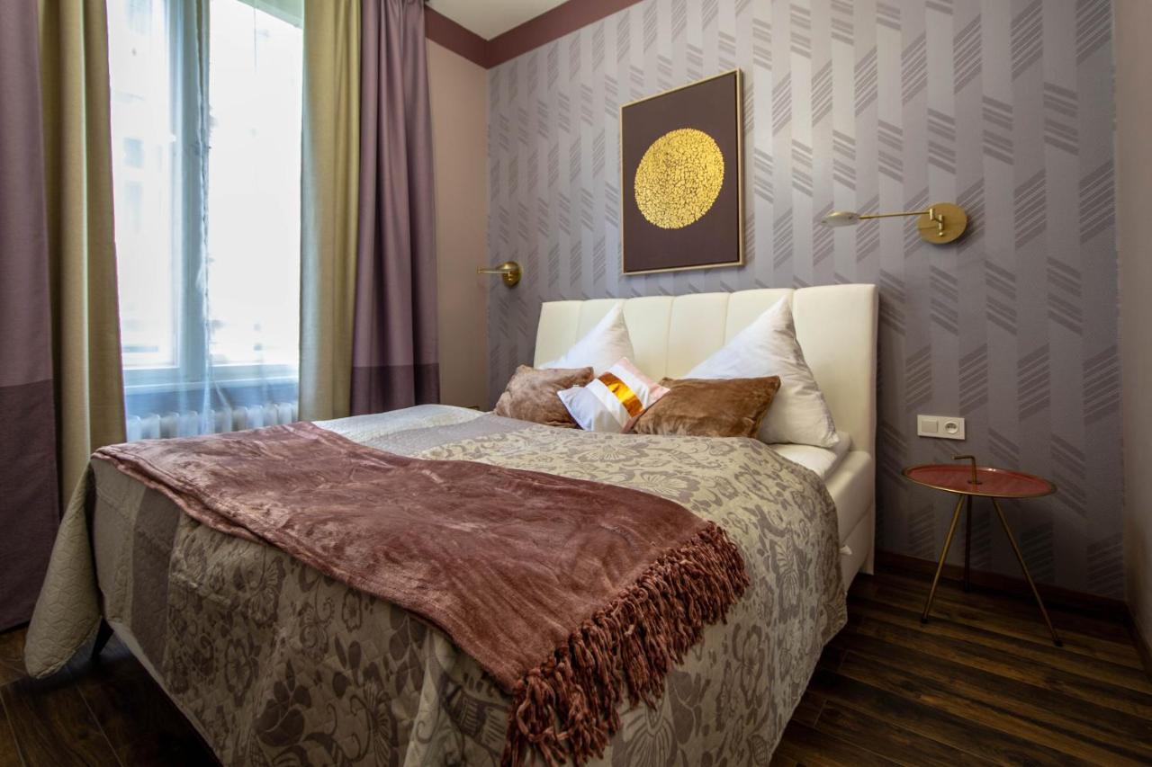 Colorful Day In Prague Design Apartments エクステリア 写真