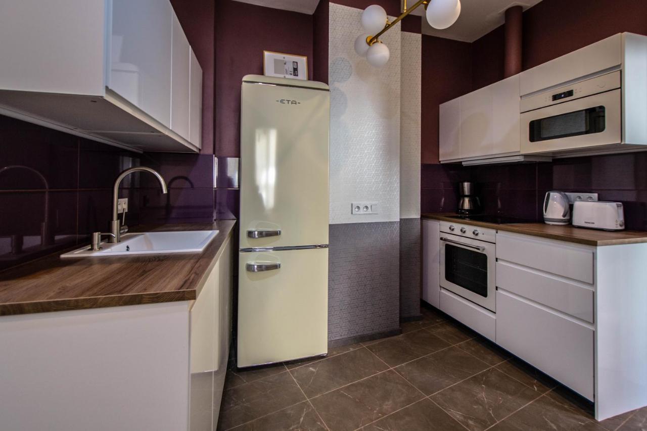 Colorful Day In Prague Design Apartments エクステリア 写真